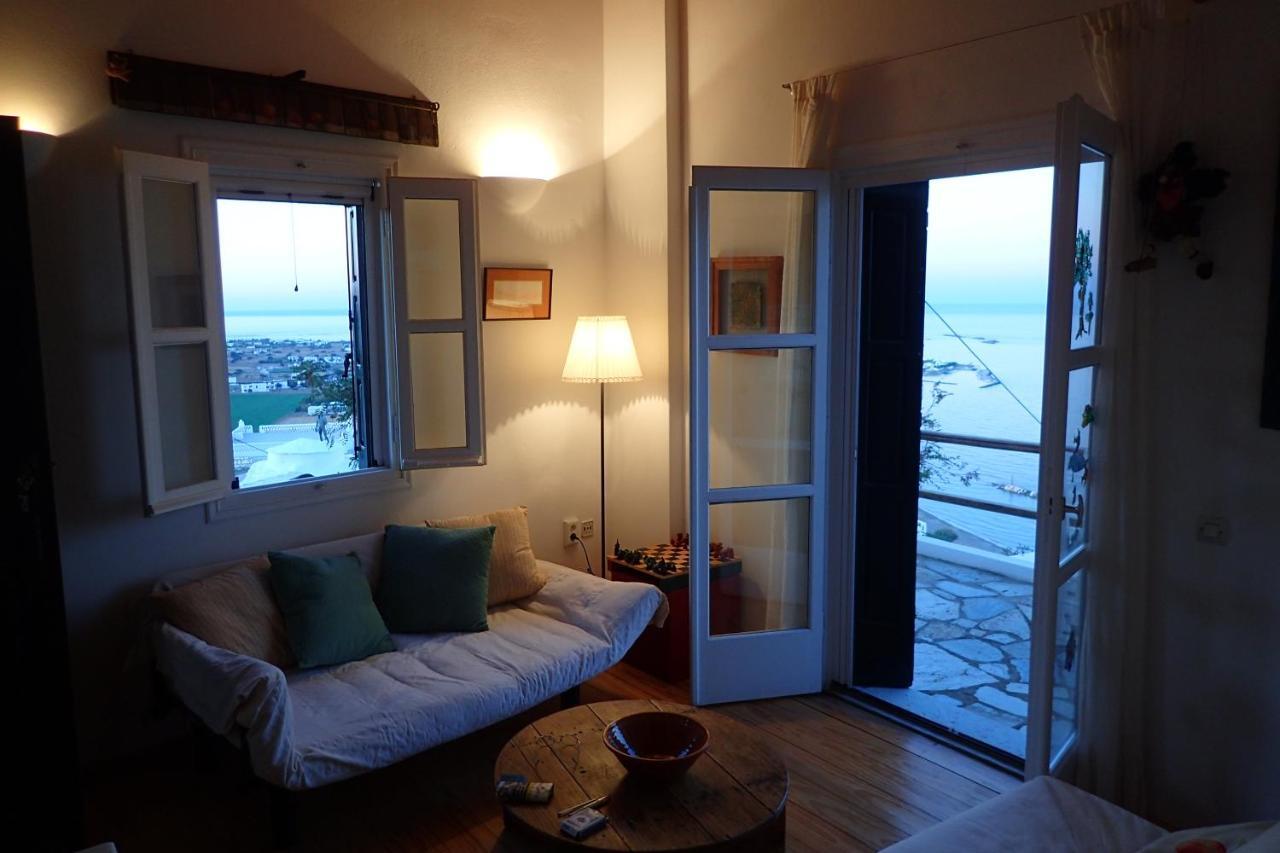 Eastern Wind Home سكيروس المظهر الخارجي الصورة